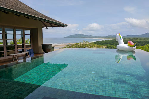 Infinity pool at Casa Alang Alang