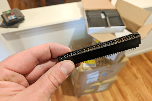 The 72-pin connectors actually arrived!